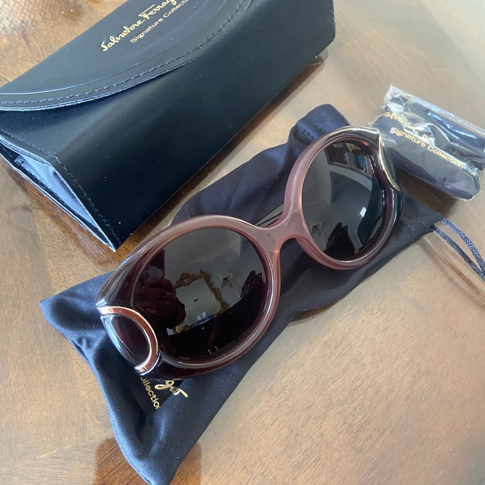 Salvatore Ferragamo Women's Black Sunglasses
